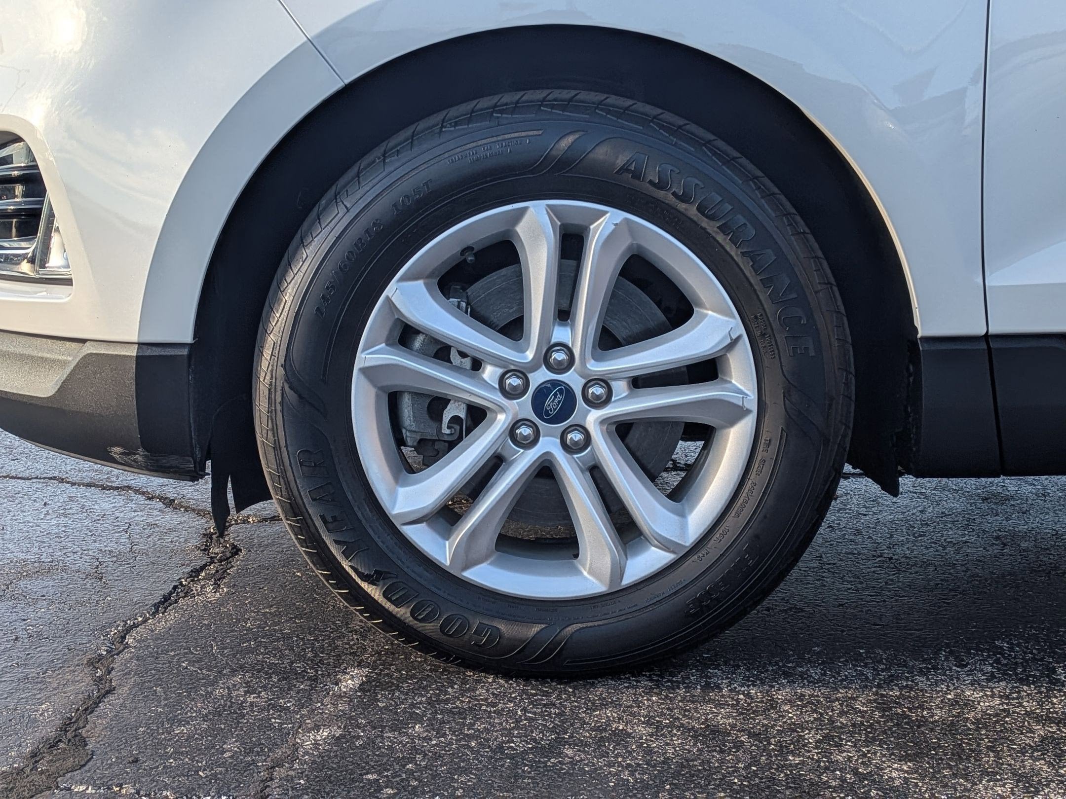 2020 Ford Edge SEL