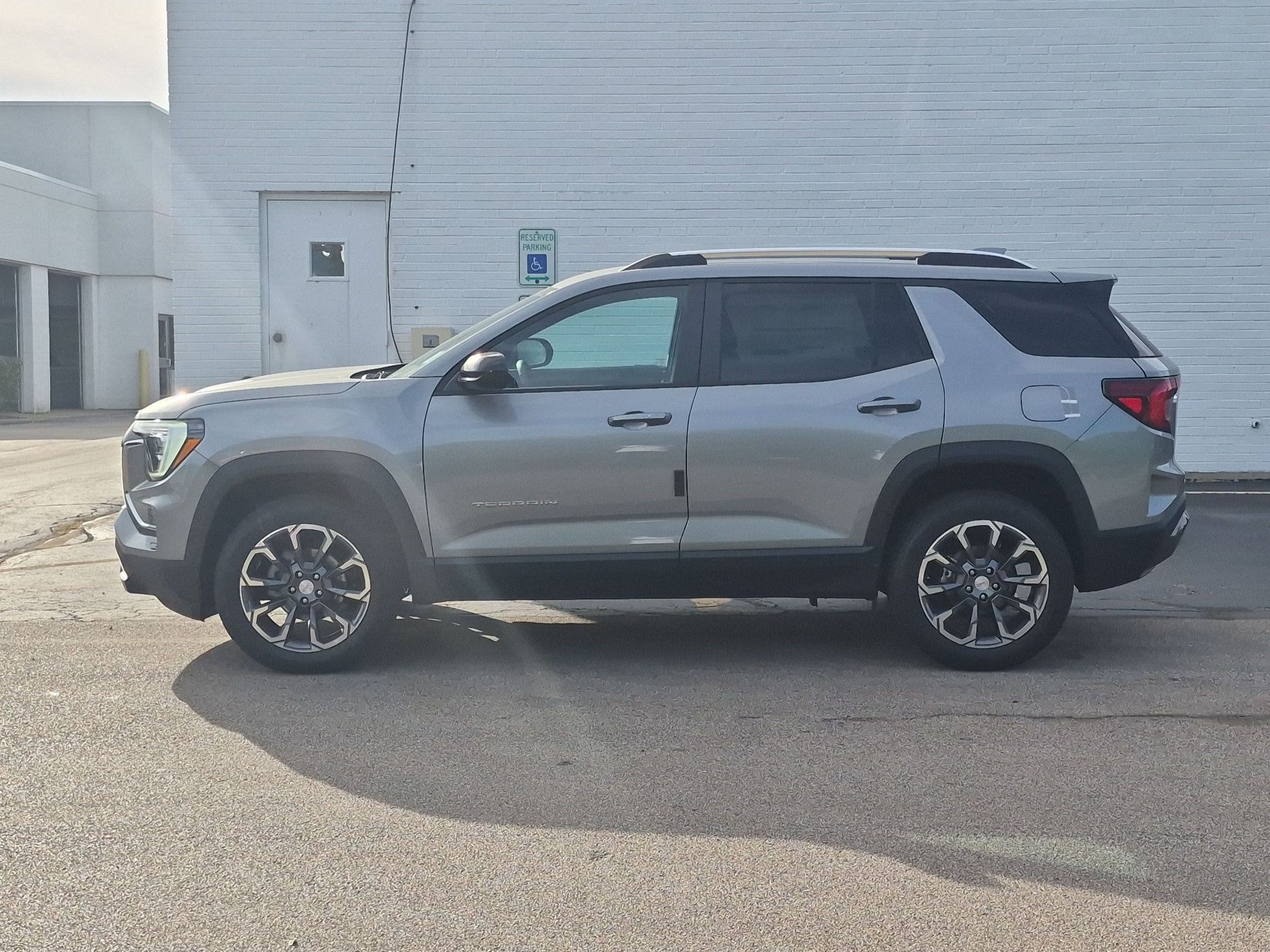 2027 GMC Terrain Elevation - Photo 8