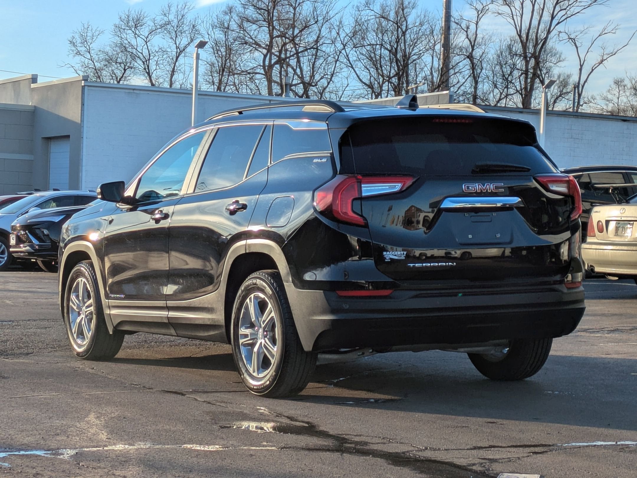 2023 GMC Terrain SLE