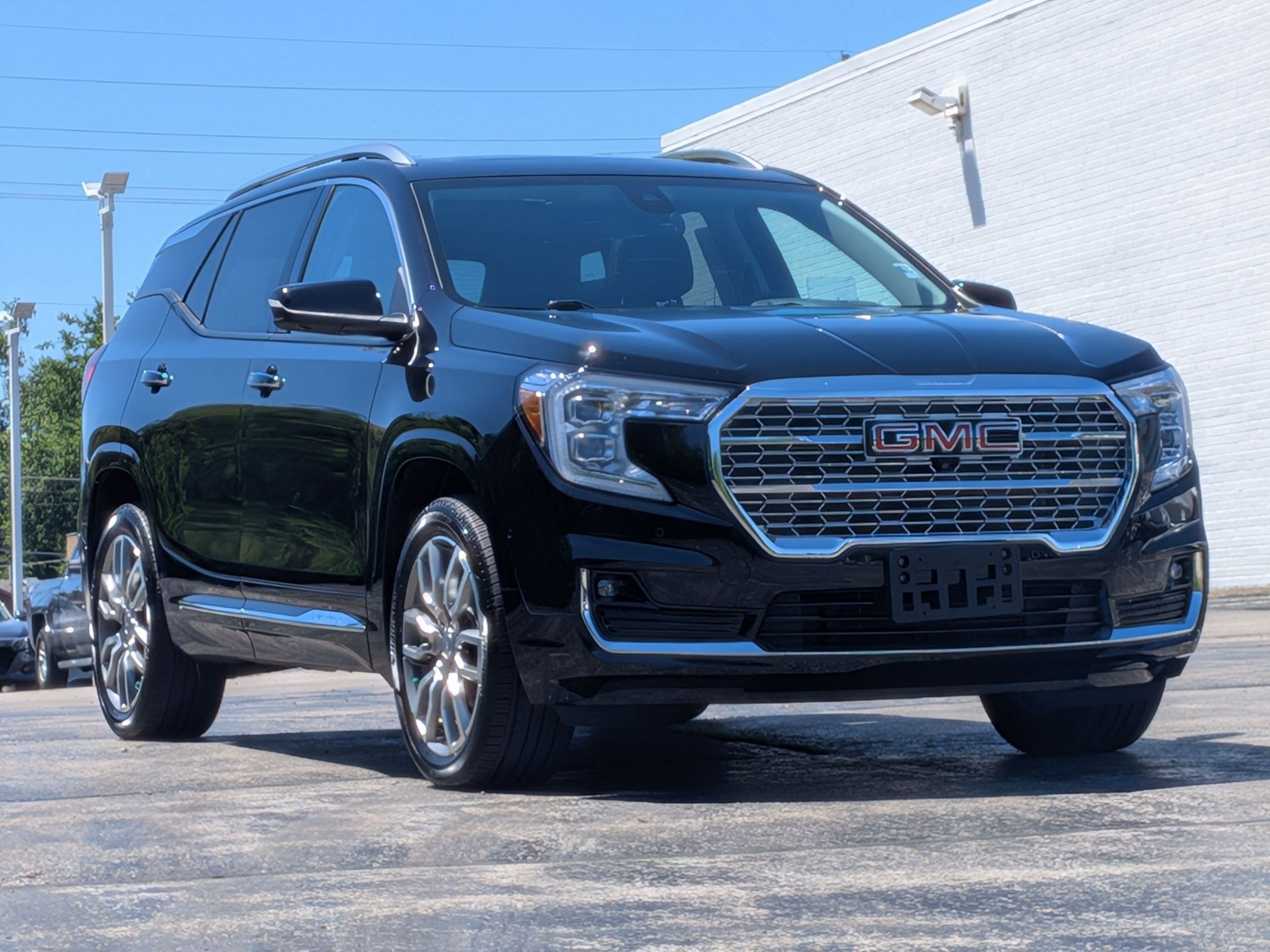 2023 GMC Terrain Denali