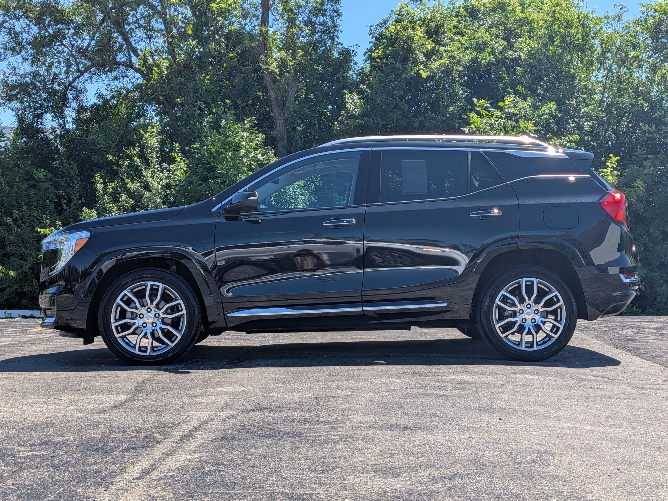 2023 GMC Terrain Denali