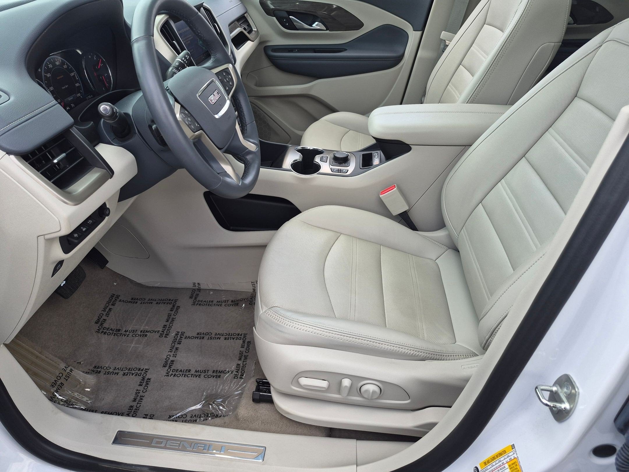 2023 GMC Terrain Denali