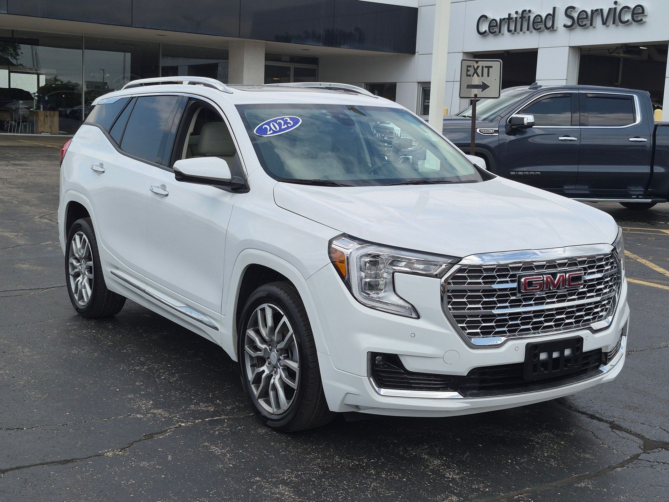 2023 GMC Terrain Denali