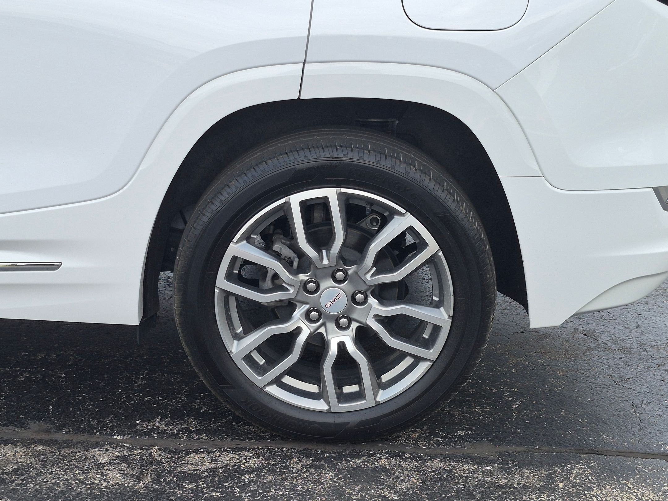 2023 GMC Terrain Denali