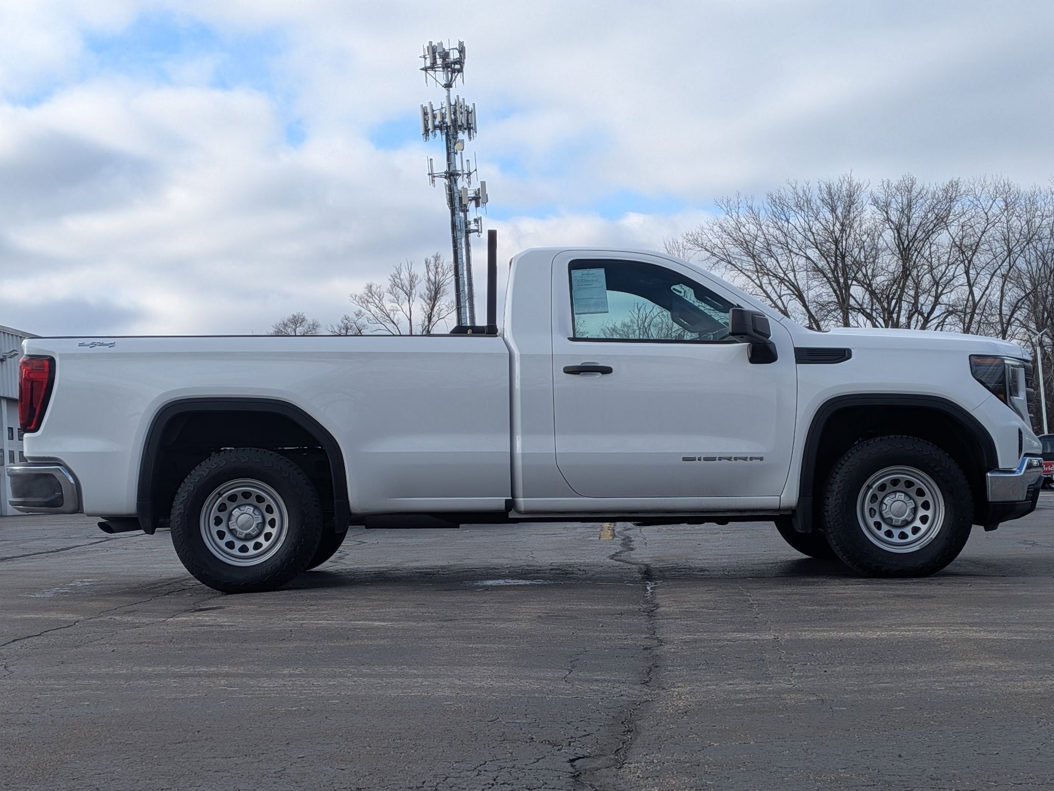 2024 GMC Sierra 1500 Pro