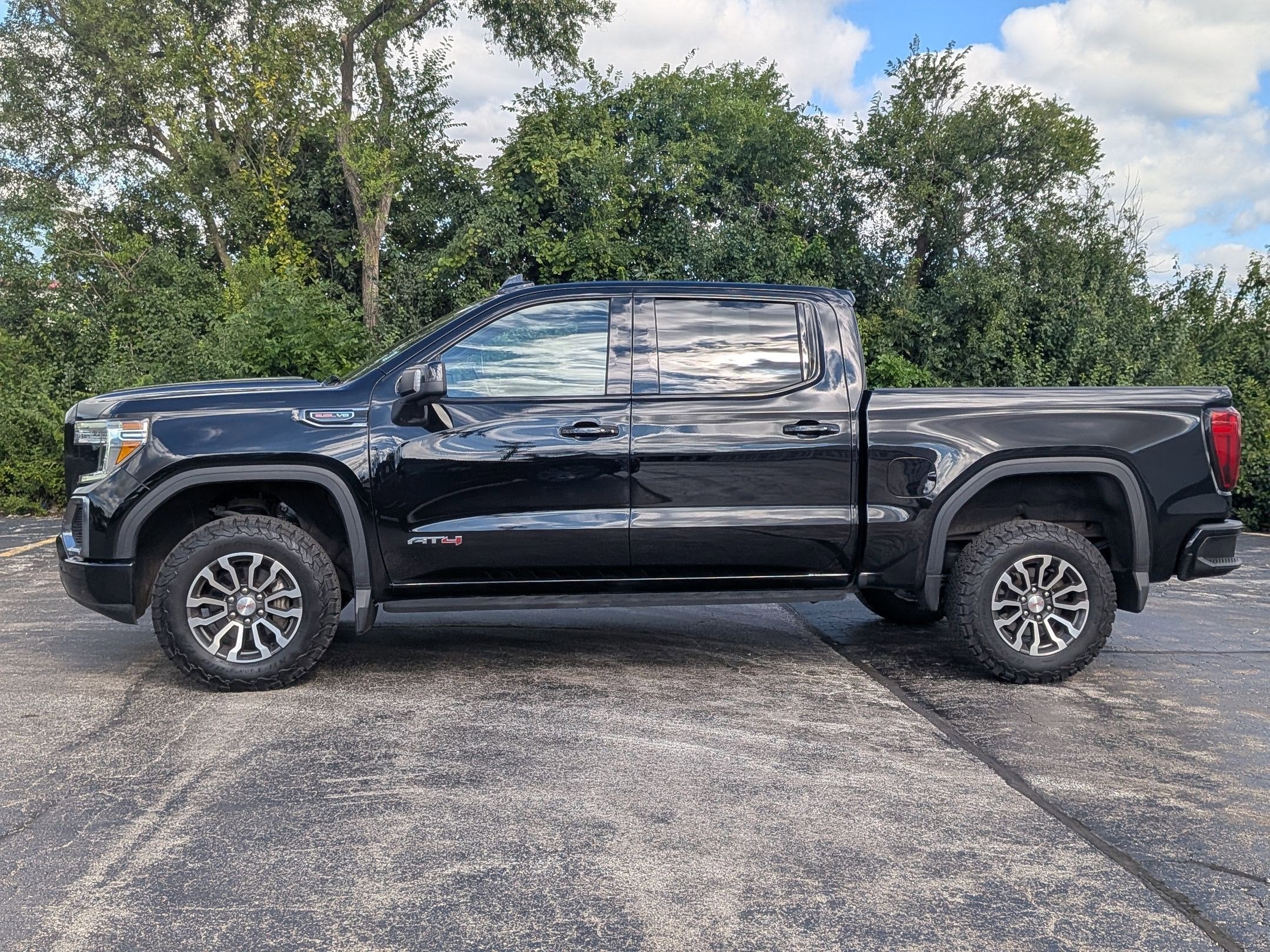 2022 GMC Sierra 1500 Limited AT4