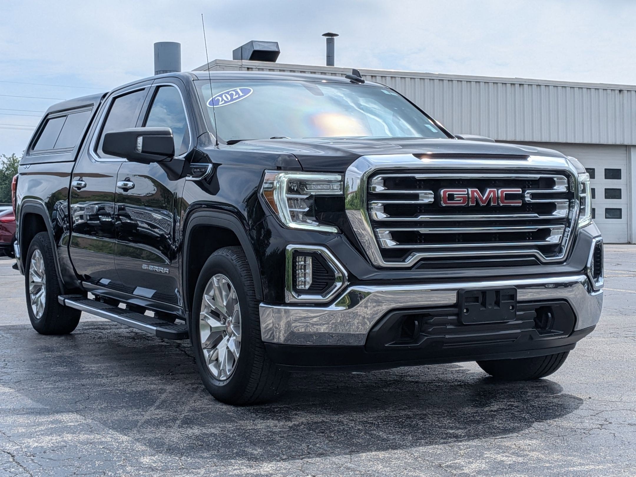 2021 GMC Sierra 1500 SLT