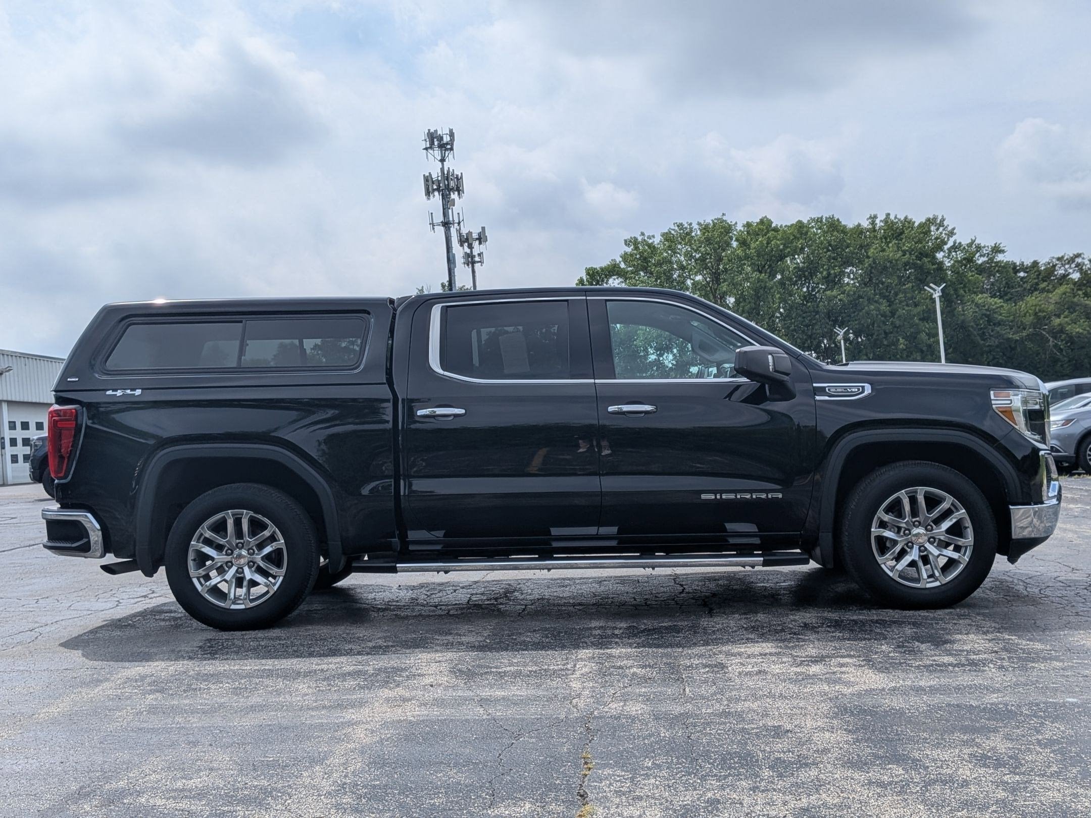 2021 GMC Sierra 1500 SLT