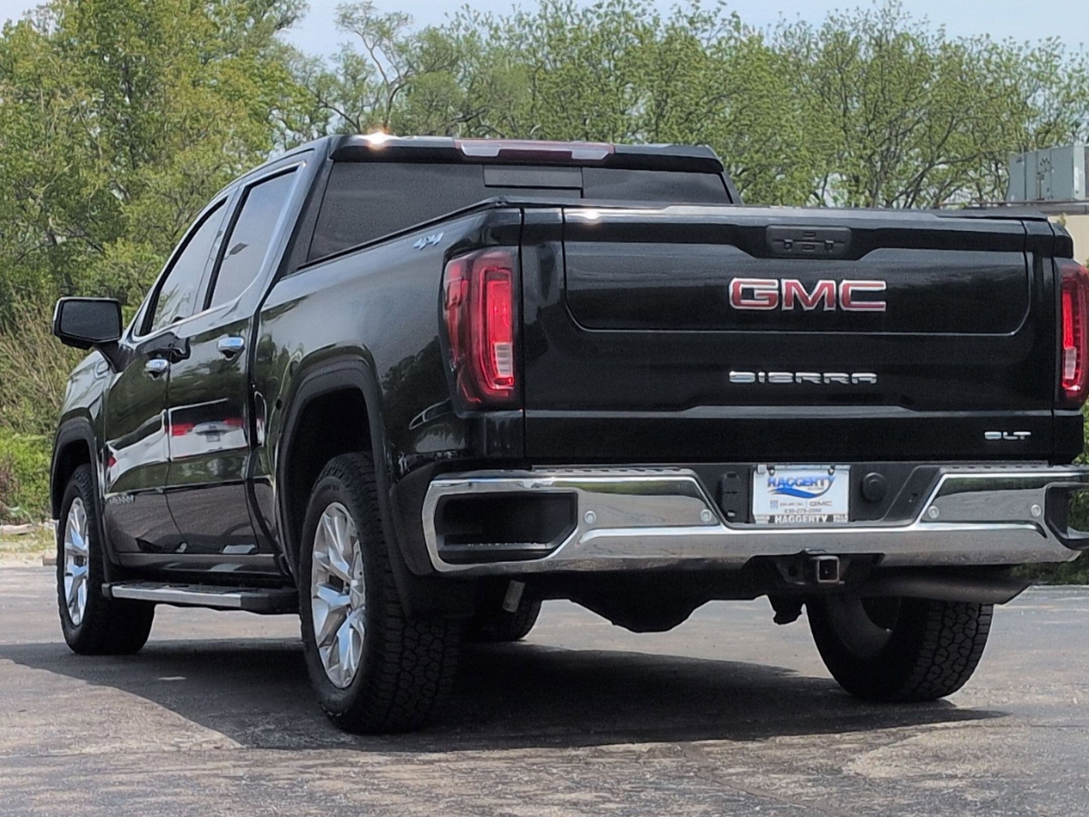2021 GMC Sierra 1500 SLT