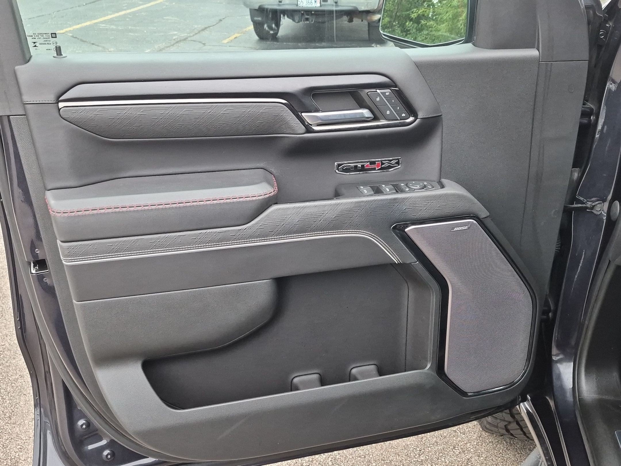 2023 GMC Sierra 1500 AT4X