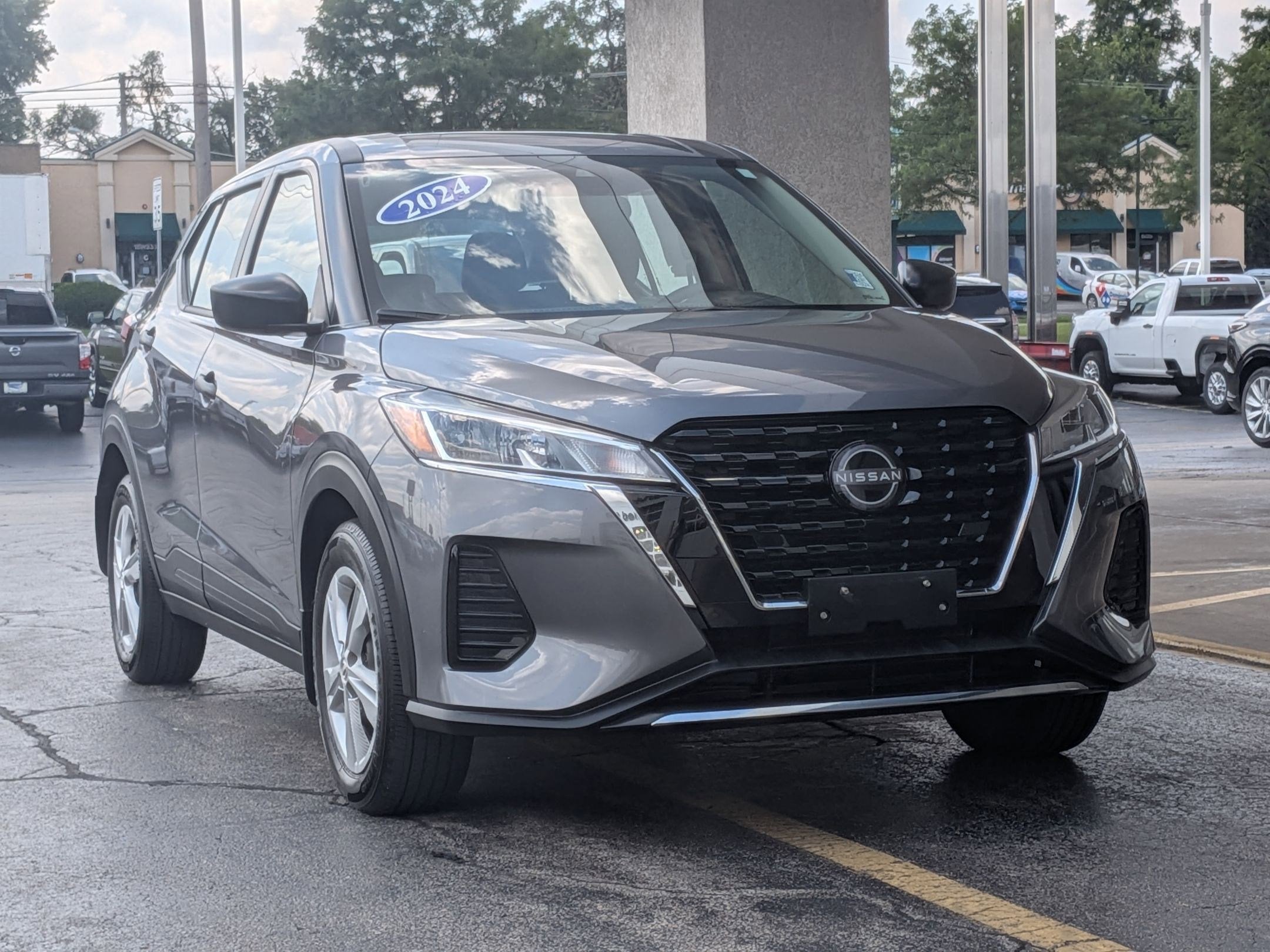 2024 Nissan Kicks S