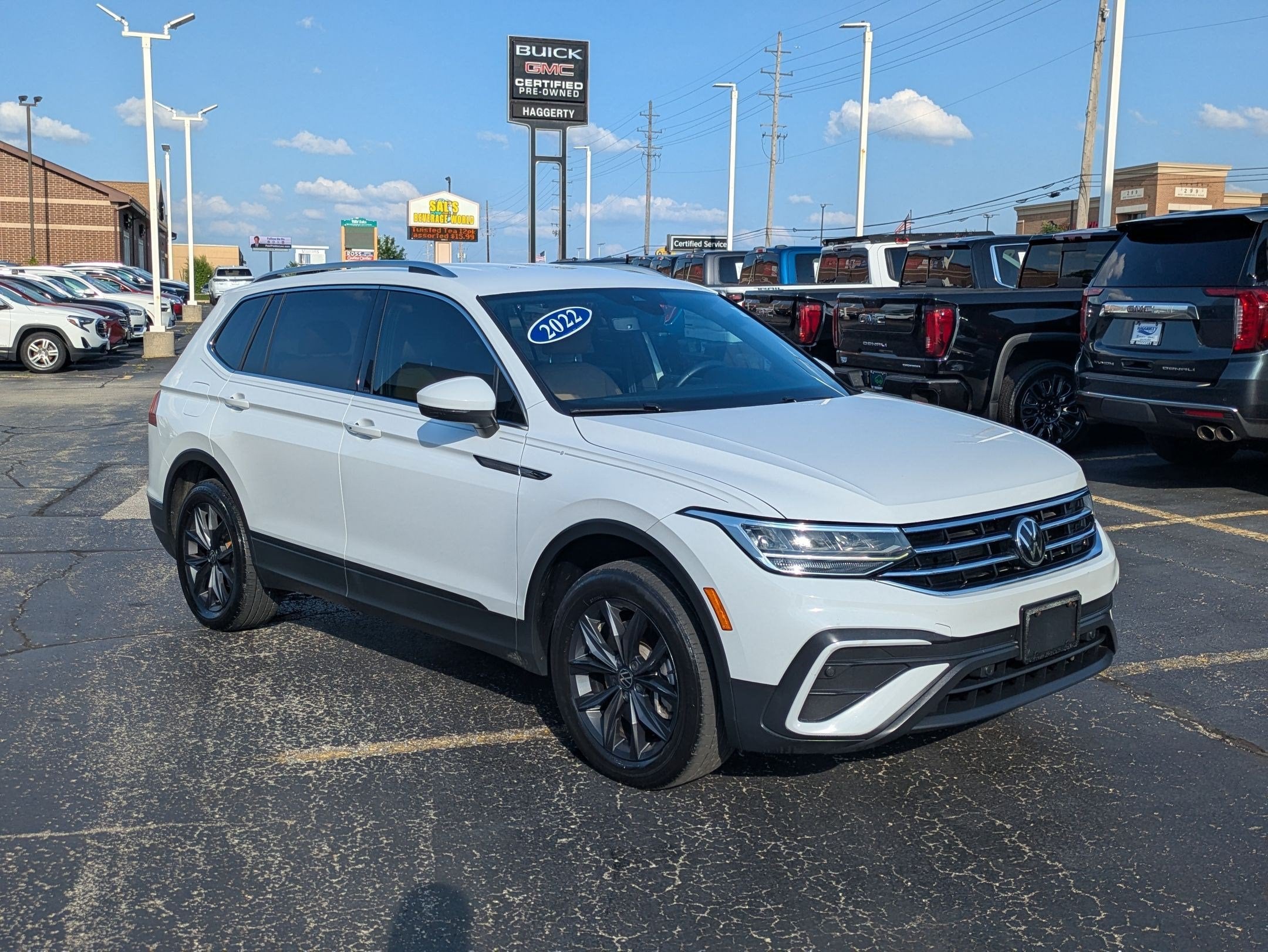 2022 Volkswagen Tiguan 2.0T SE