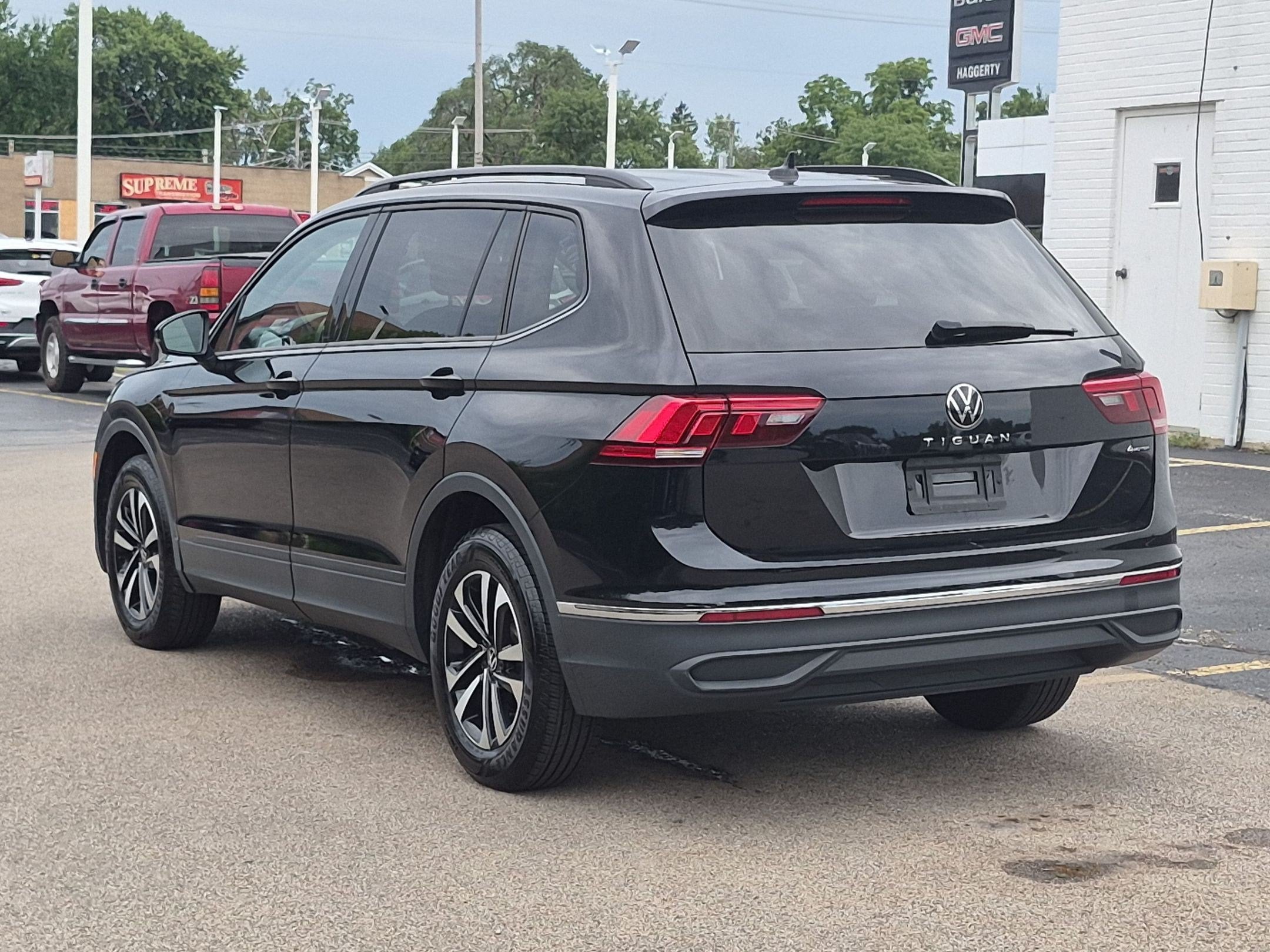 2024 Volkswagen Tiguan 2.0T S