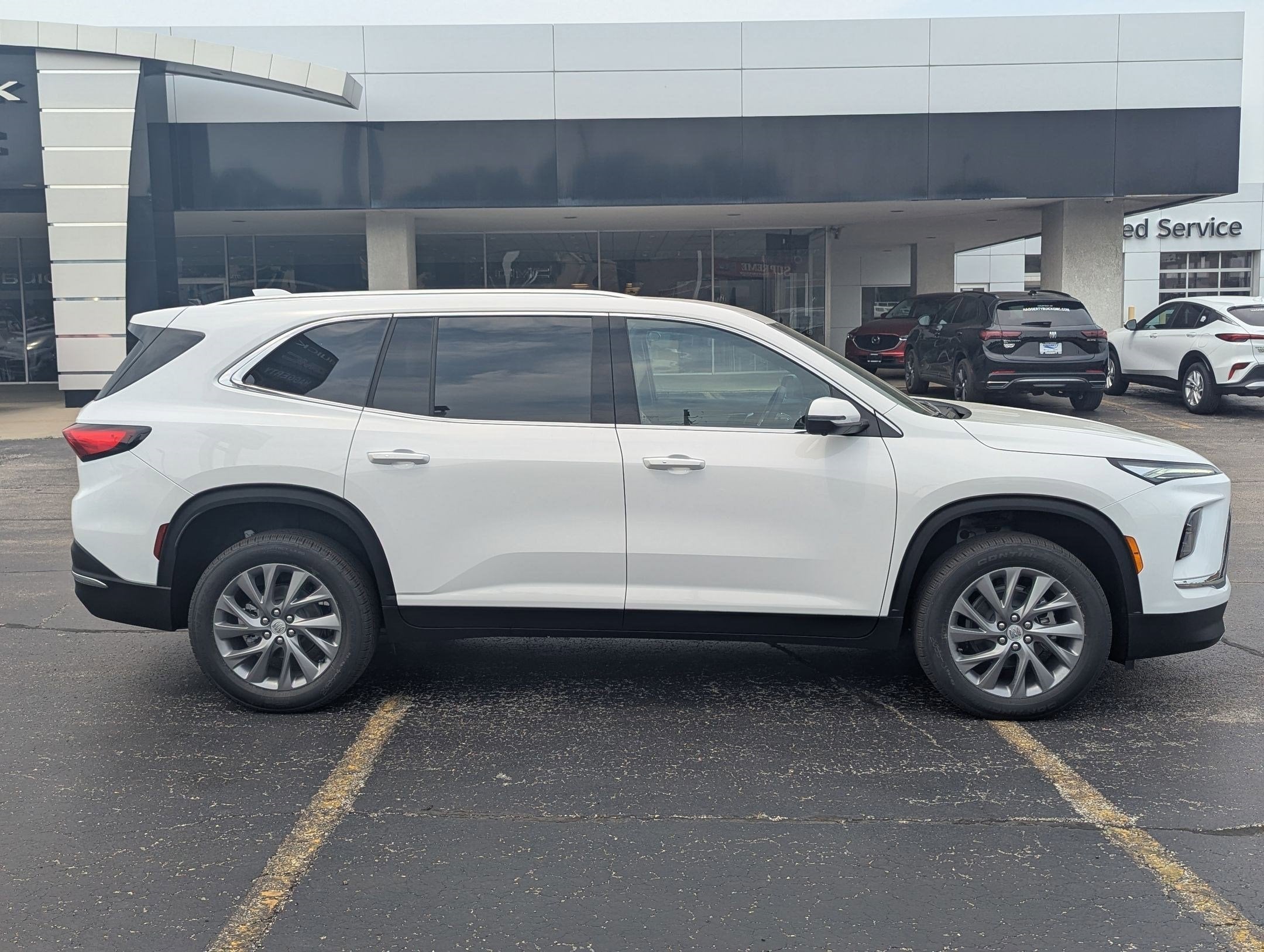 2025 Buick Enclave Preferred