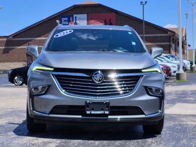 2023 Buick Enclave Essence