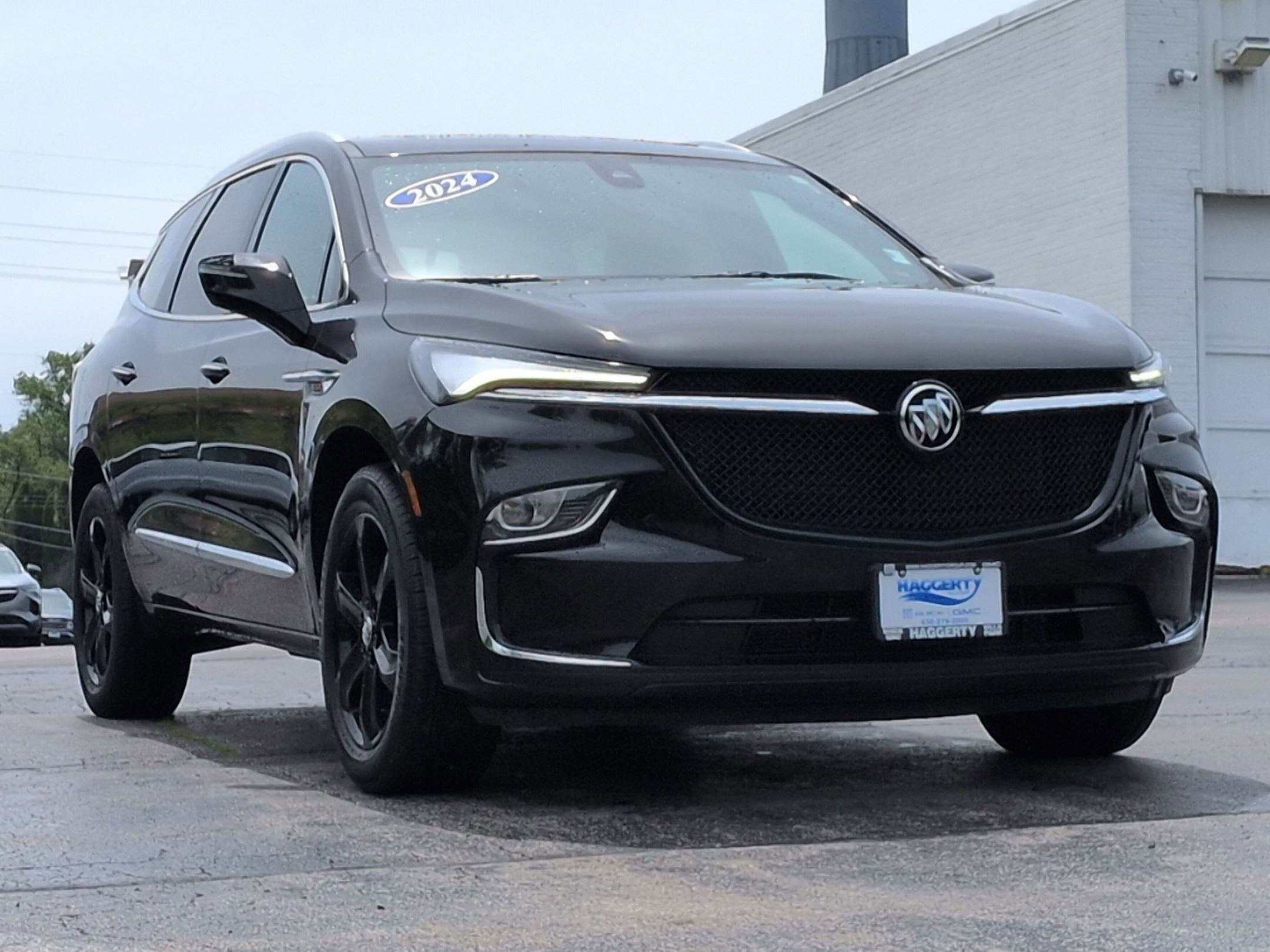 2024 Buick Enclave Essence