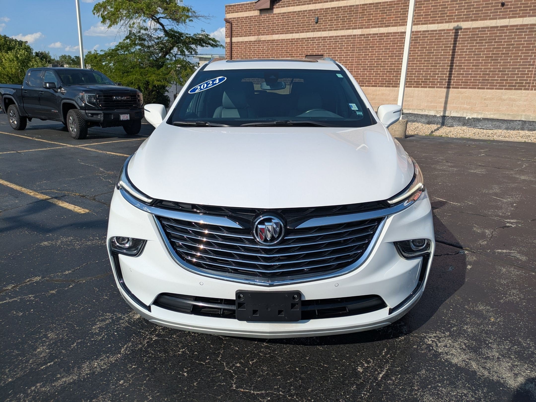 2024 Buick Enclave Essence