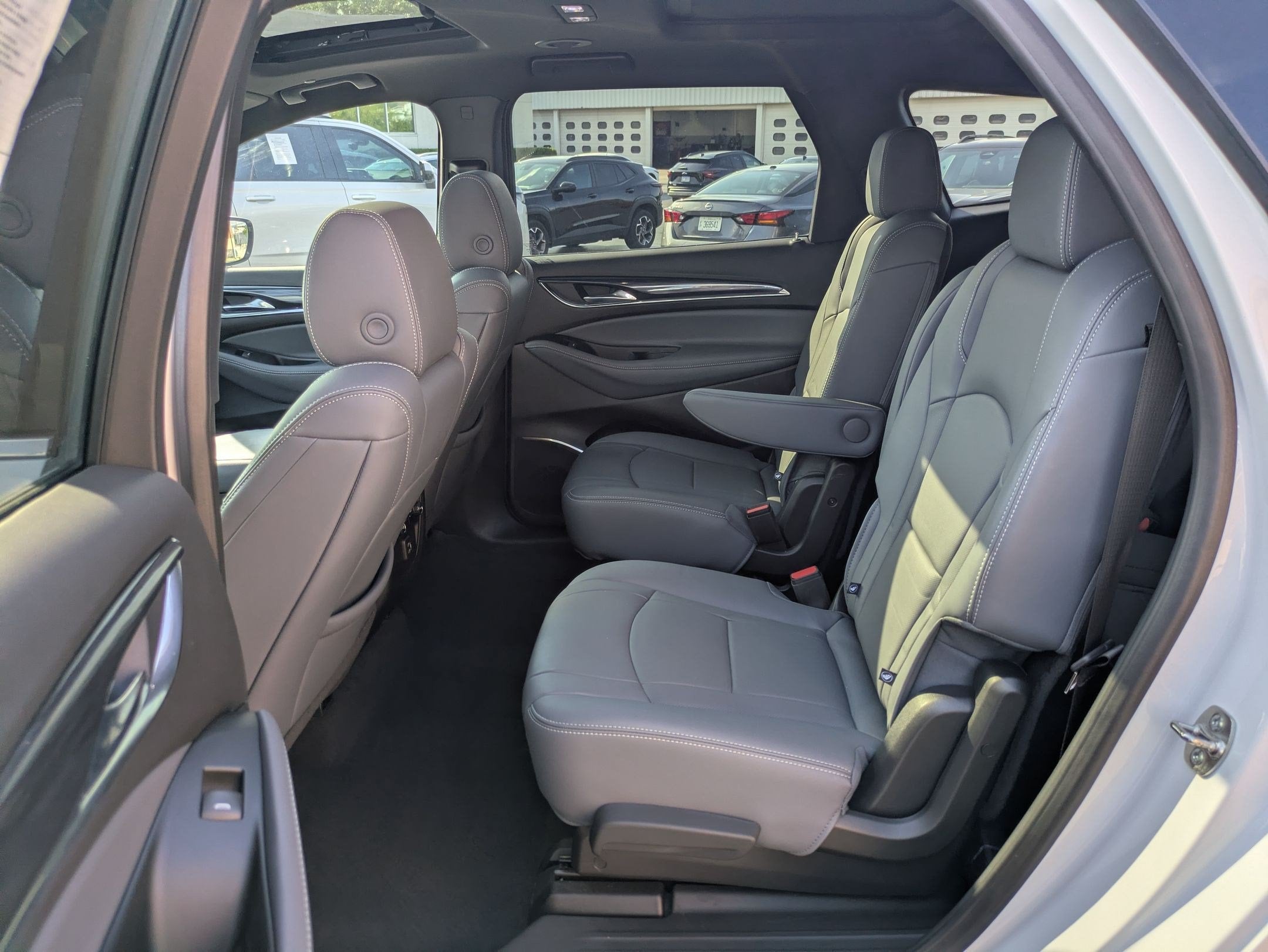 2024 Buick Enclave Essence