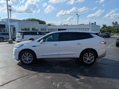 2024 Buick Enclave Essence
