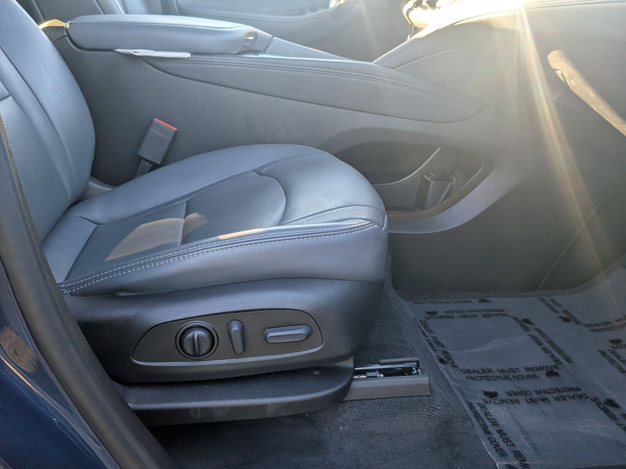 2022 Buick Enclave Essence