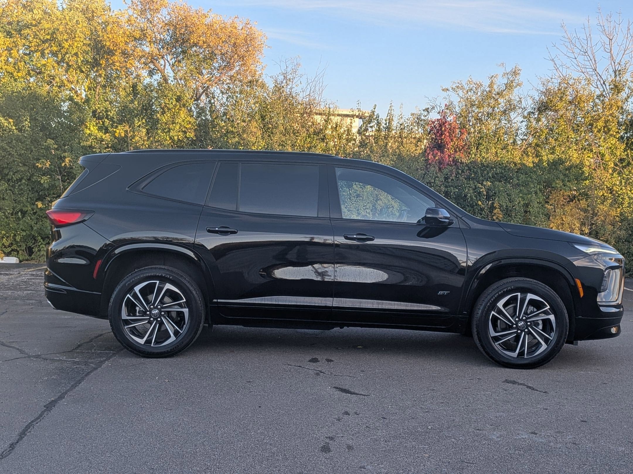 2025 Buick Enclave Sport Touring