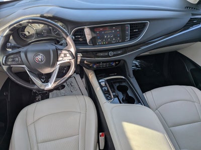 2022 Buick Enclave Essence