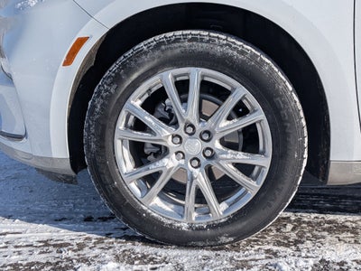 2022 Buick Enclave Essence