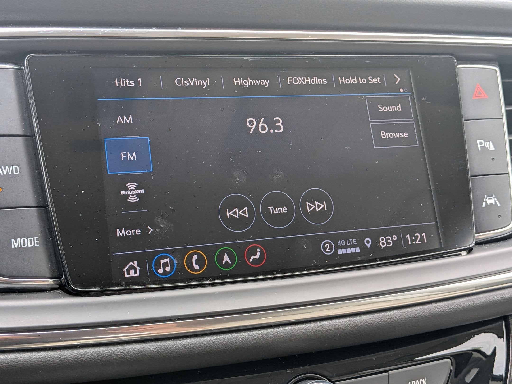 2022 Buick Enclave Essence