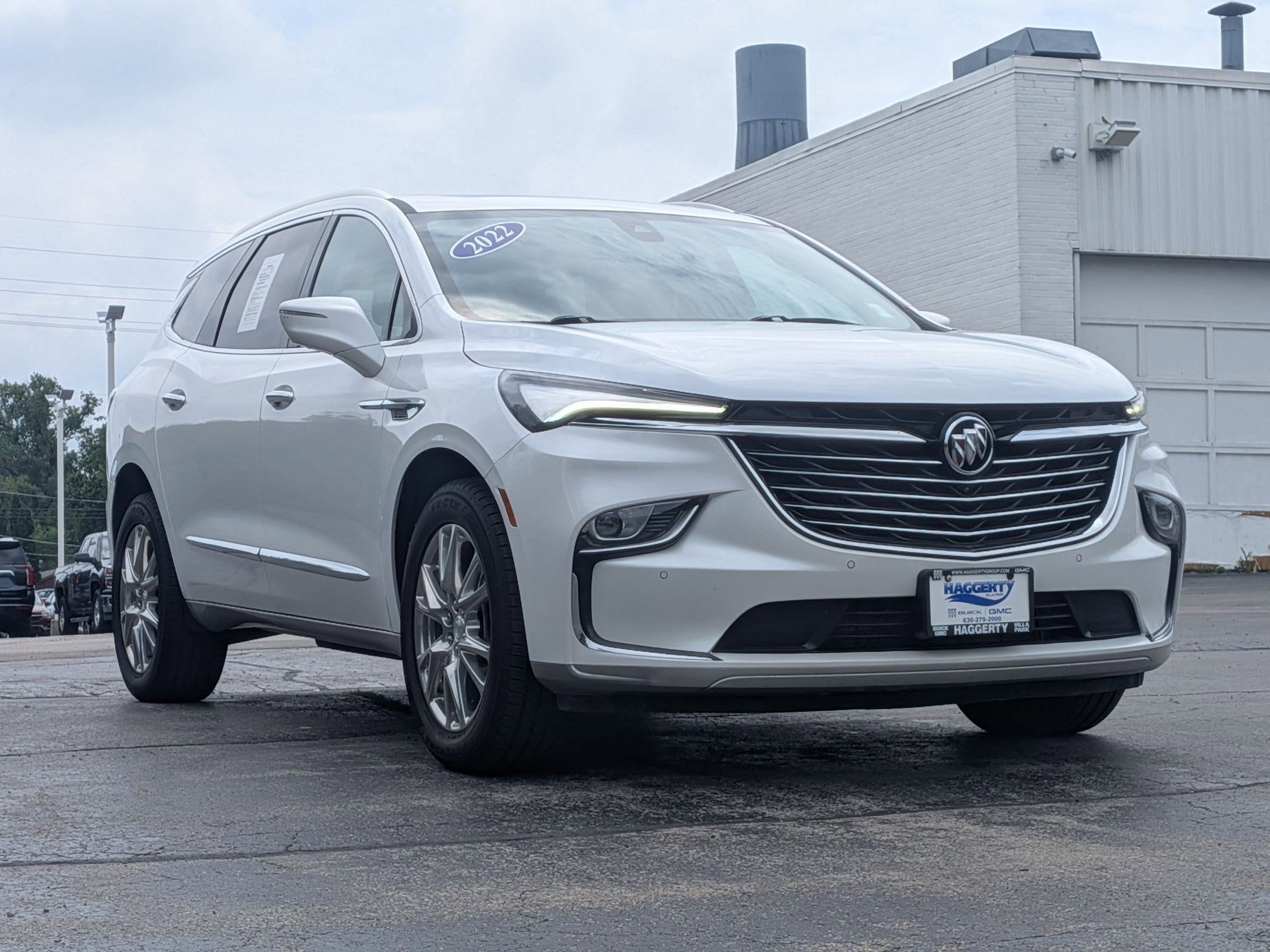 2022 Buick Enclave Essence