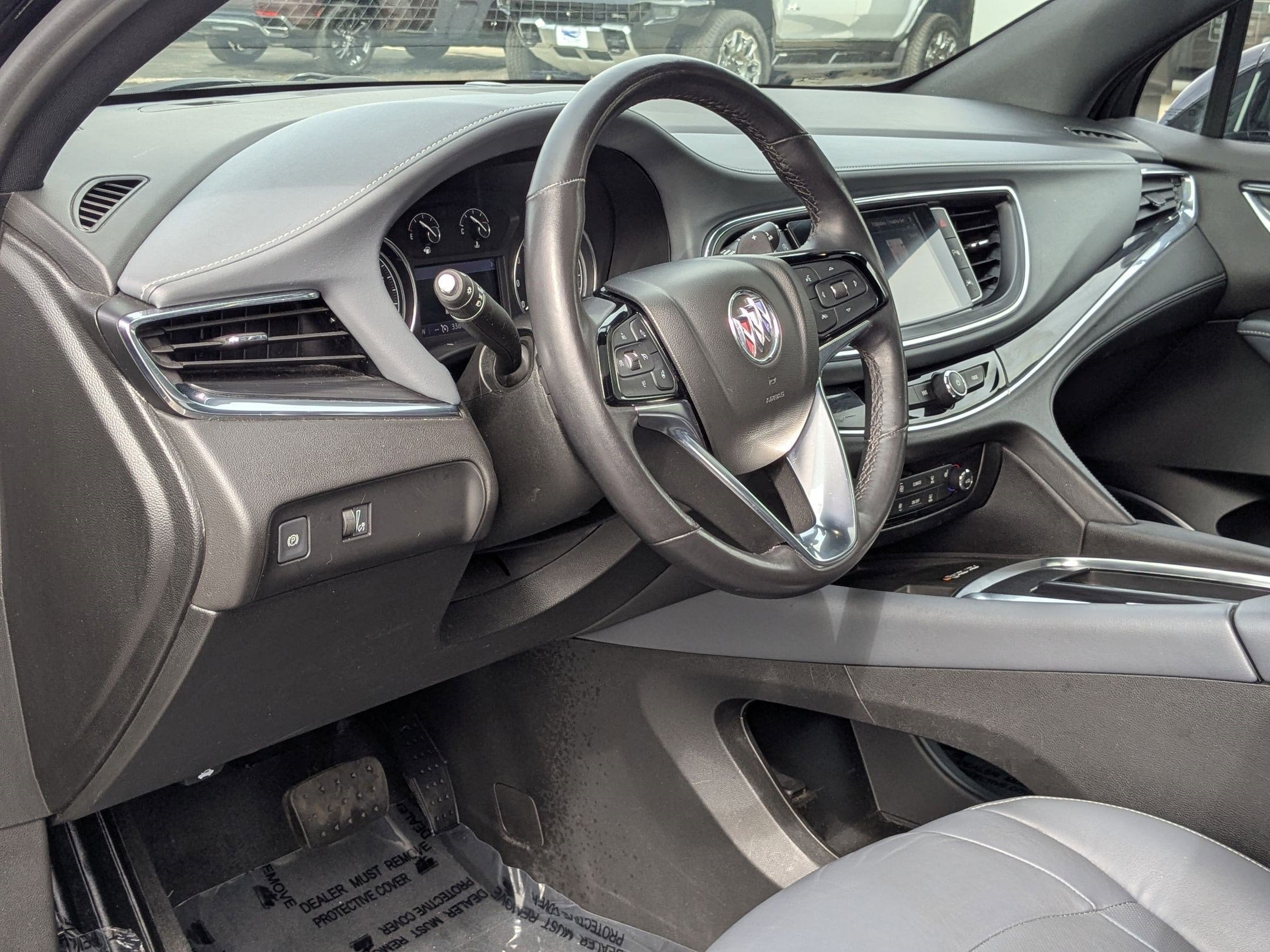 2022 Buick Enclave Essence