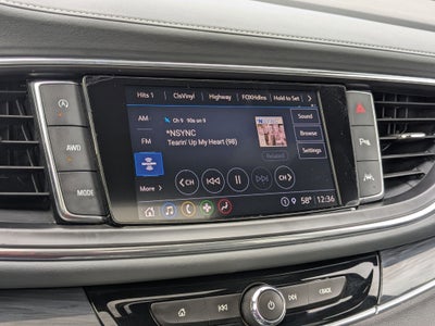 2022 Buick Enclave Essence