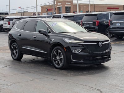2022 Buick Enclave Essence