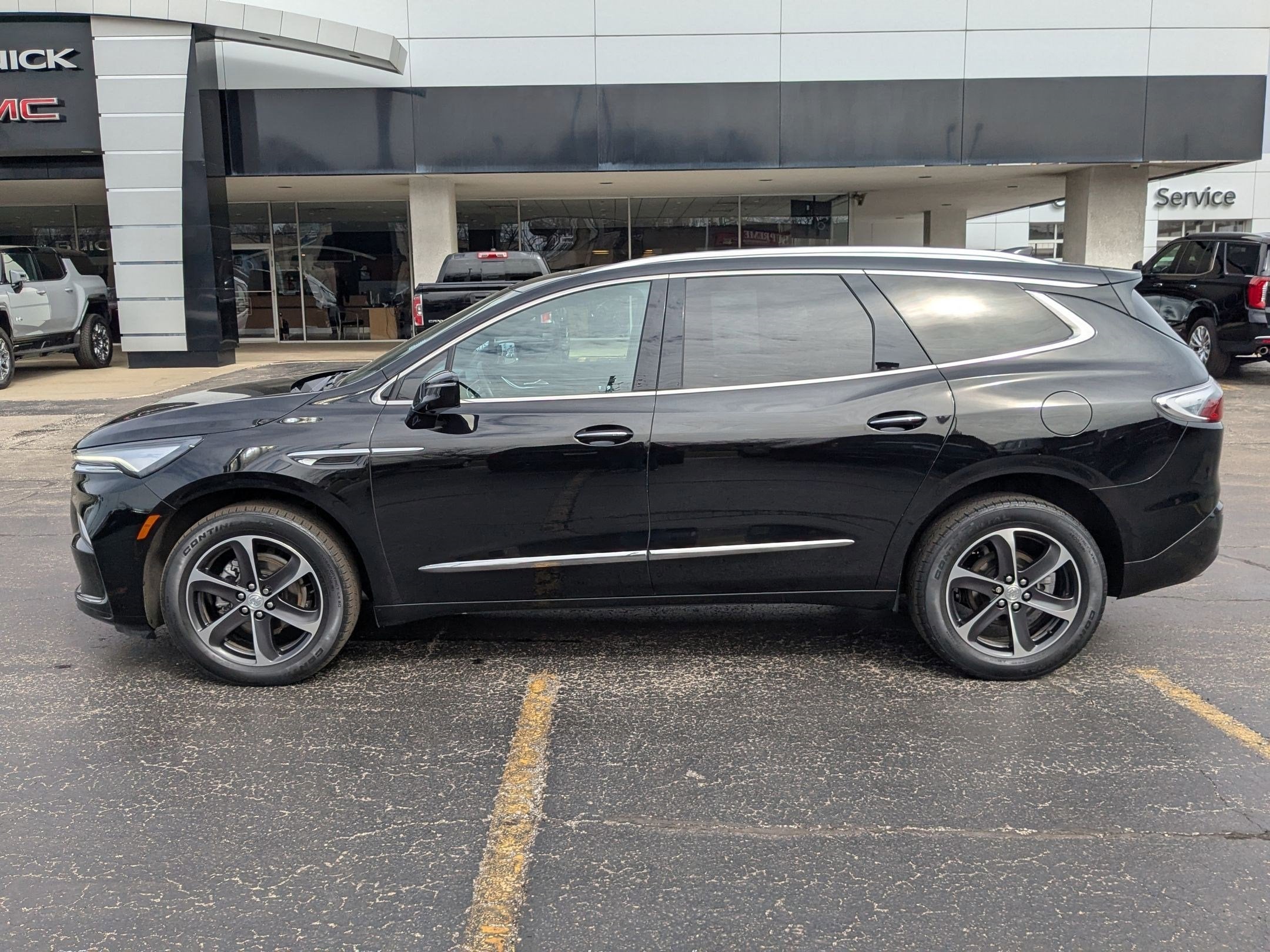 2022 Buick Enclave Essence