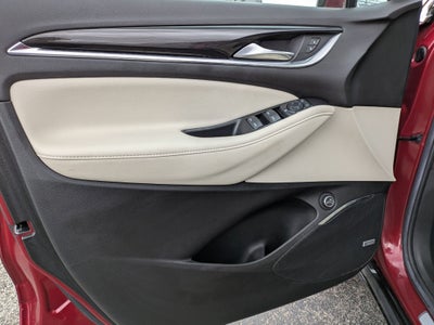 2022 Buick Enclave Essence