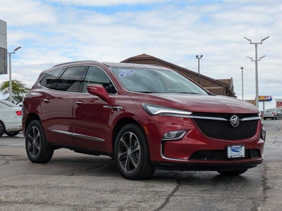 2022 Buick Enclave Essence