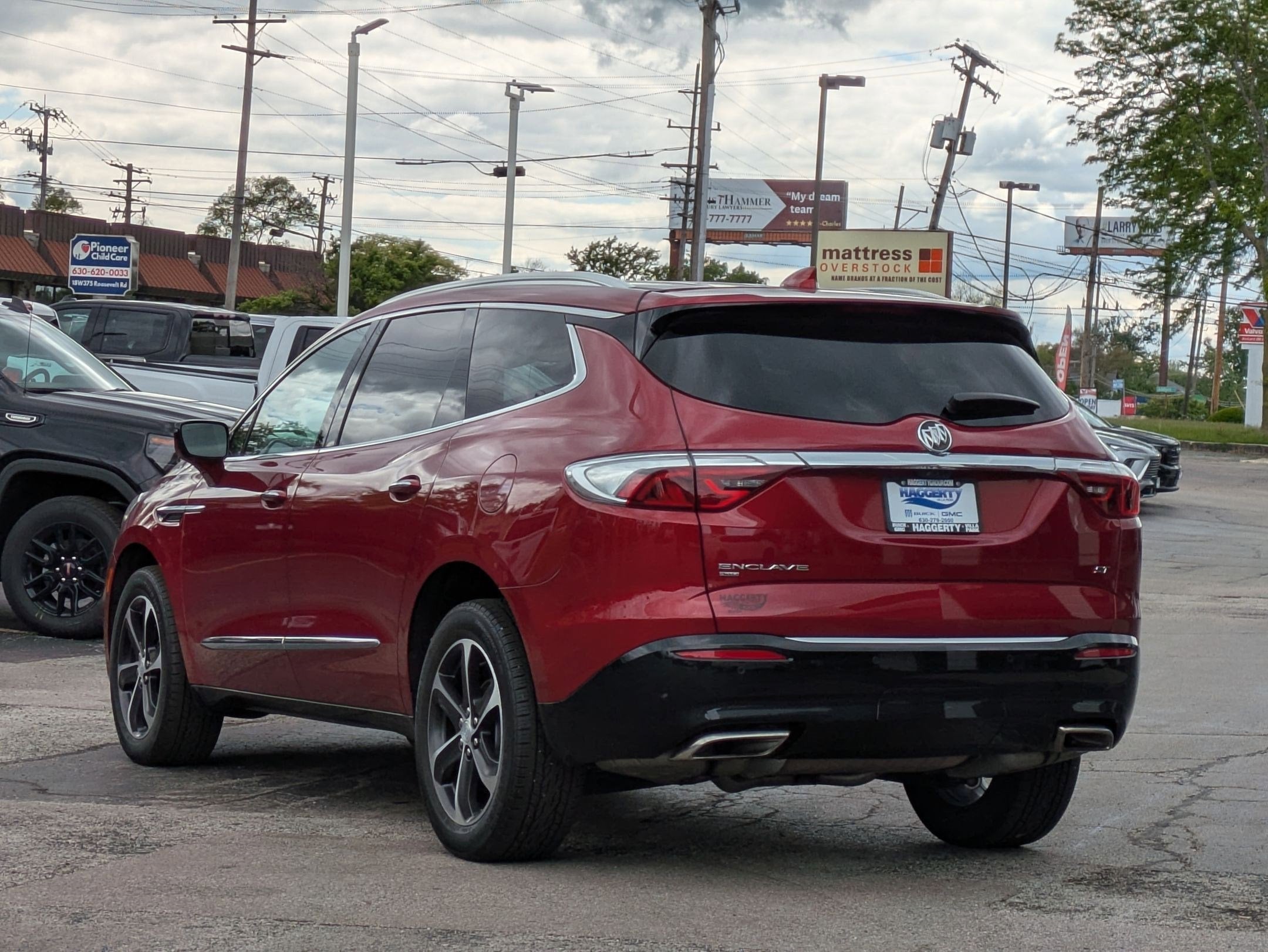 2022 Buick Enclave Essence
