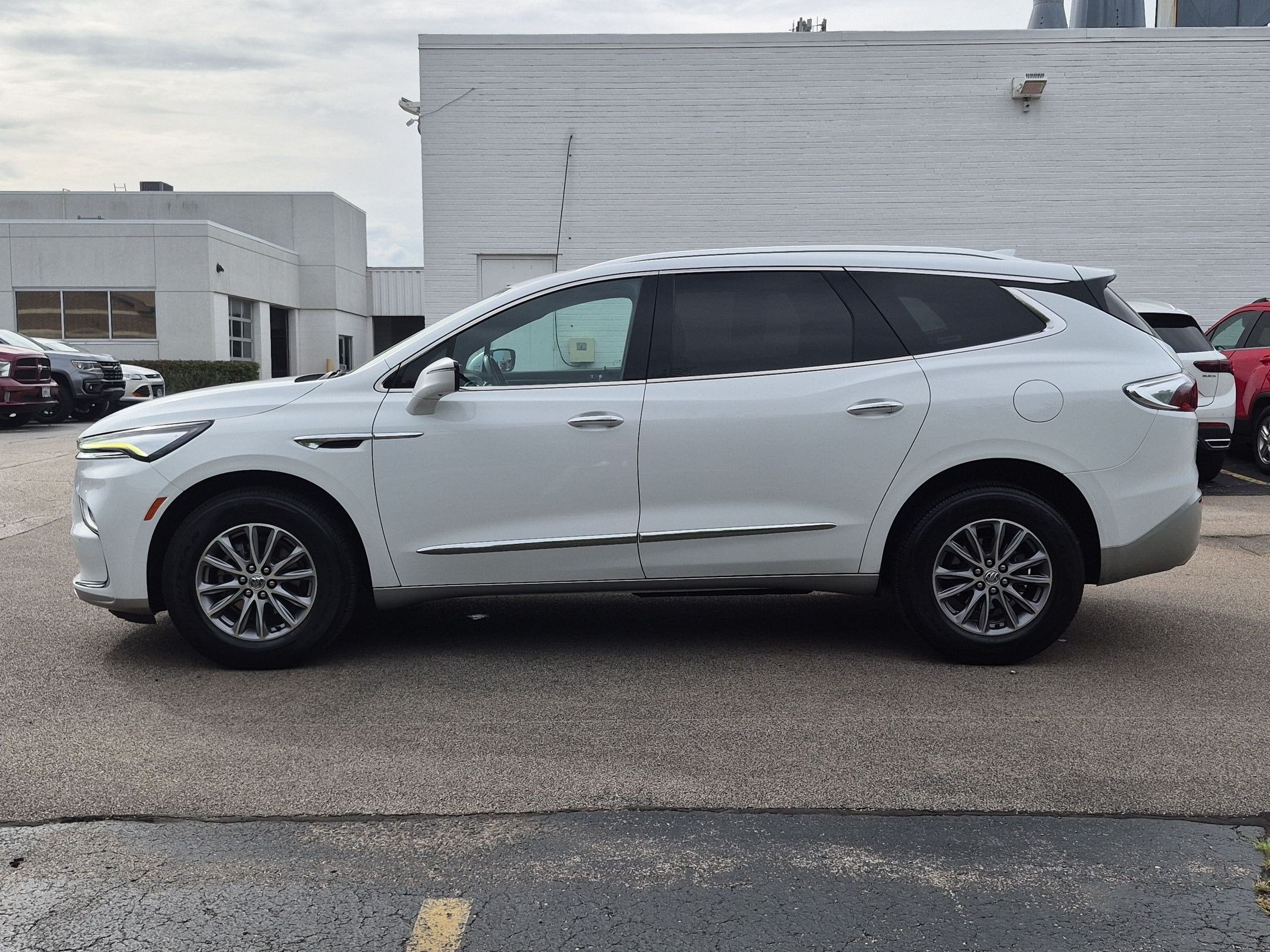 2023 Buick Enclave Premium