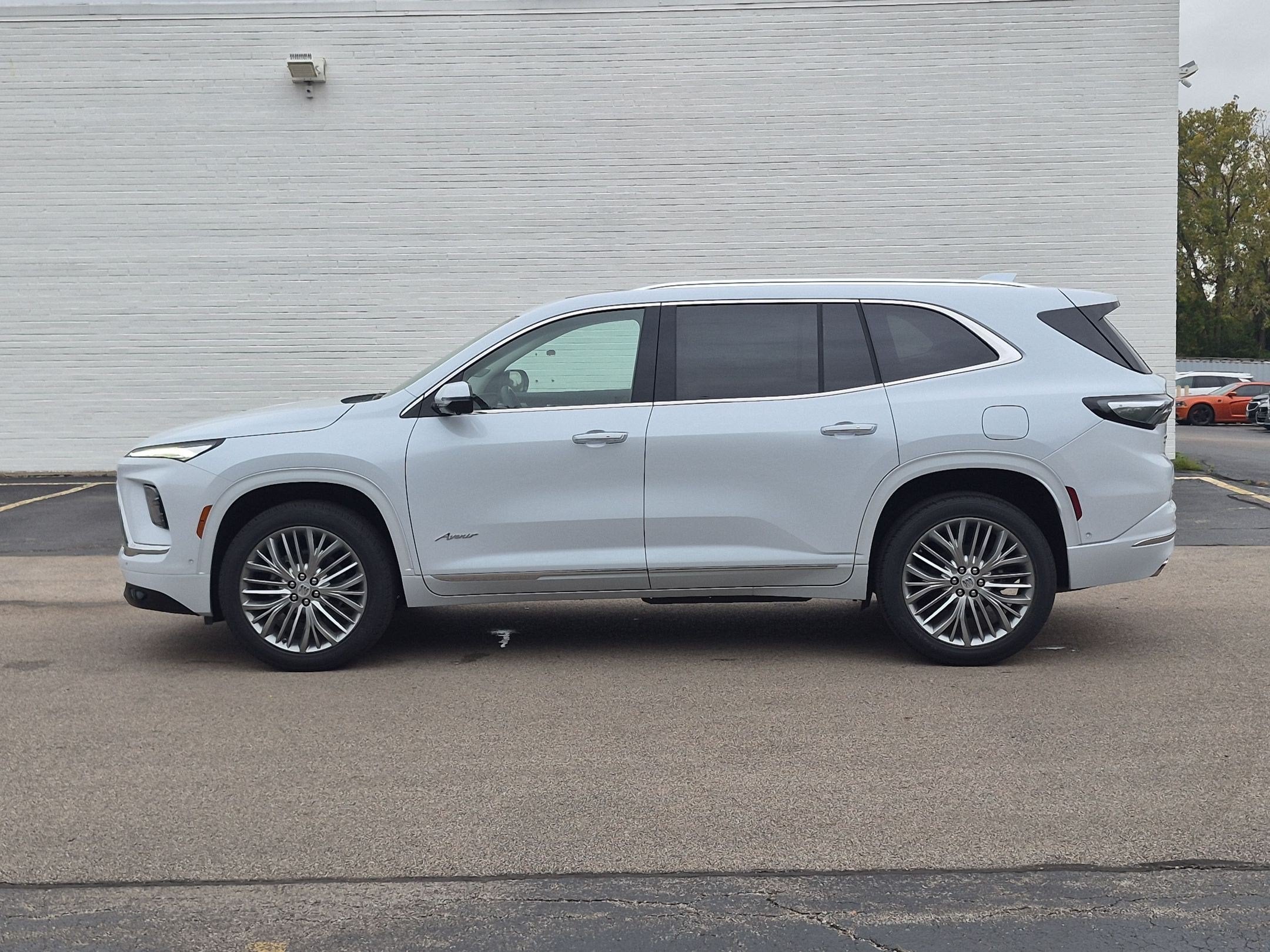 2027 Buick Enclave Avenir