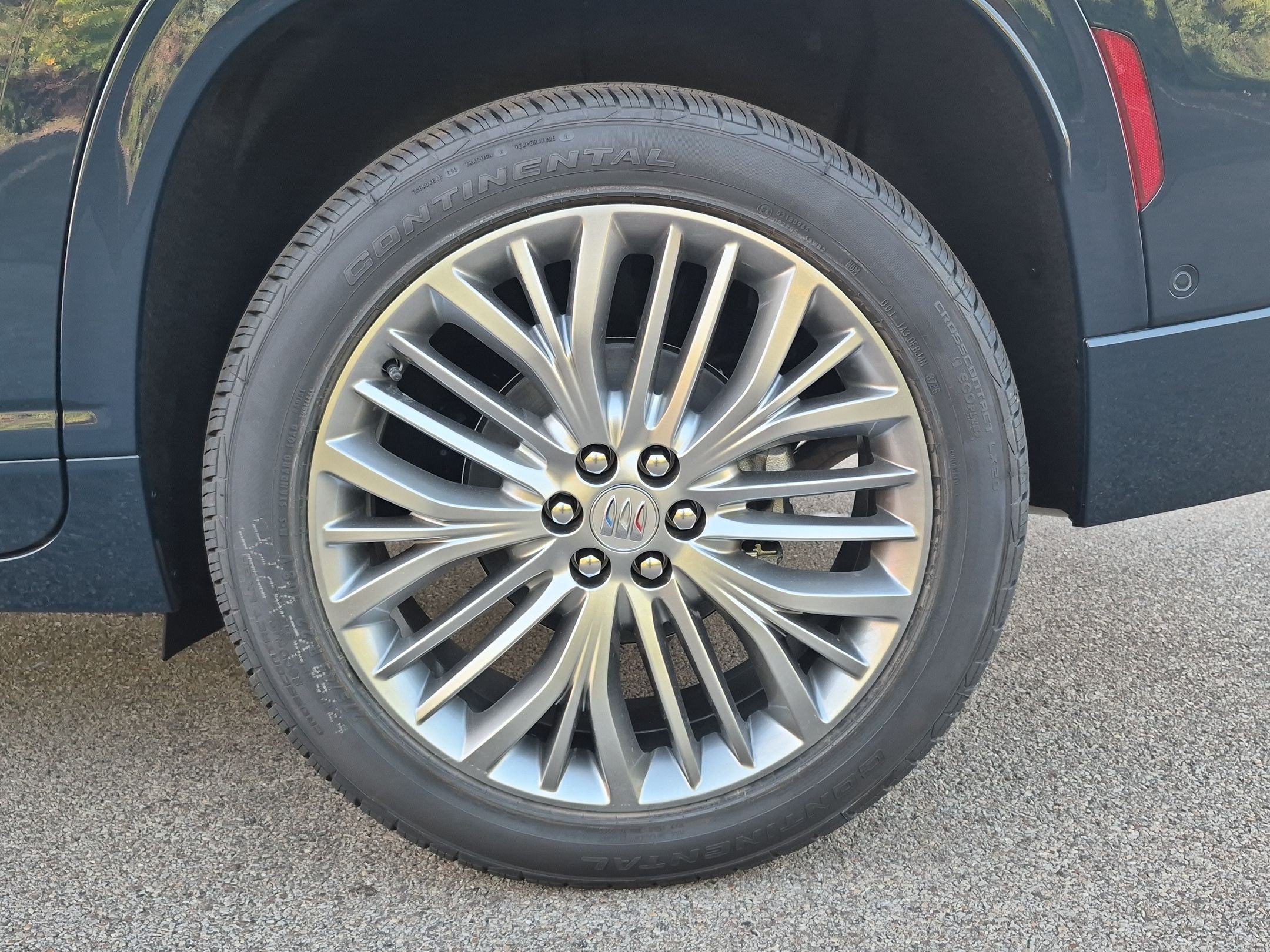 2027 Buick Enclave Avenir