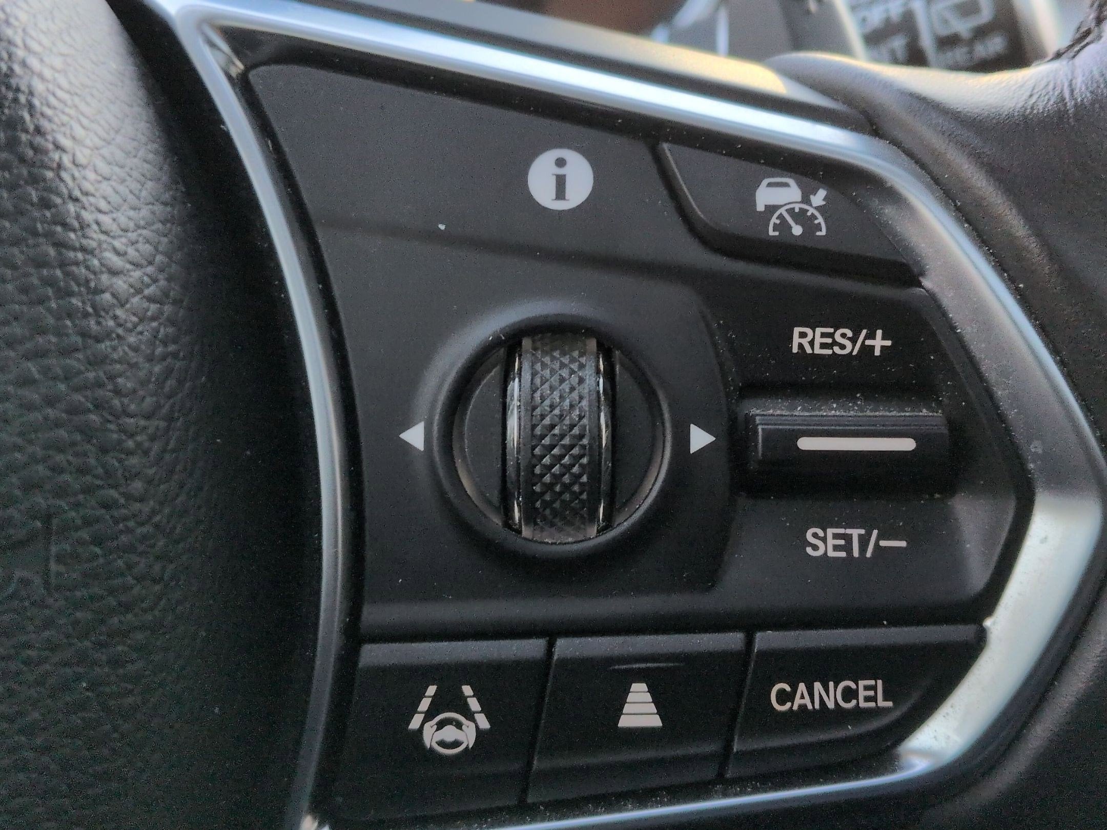 2023 Acura MDX w/Technology Package