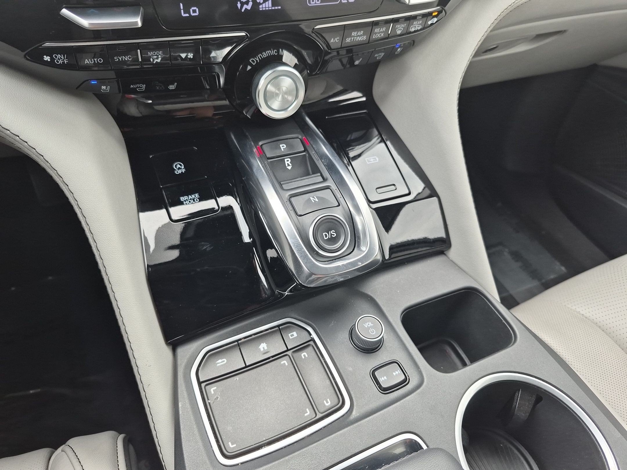 2022 Acura MDX Advance Package