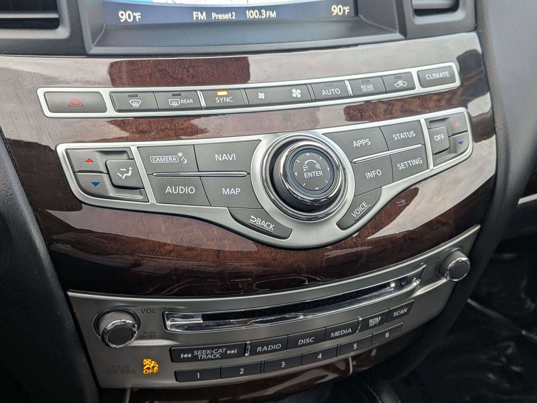 2019 INFINITI QX60 LUXE