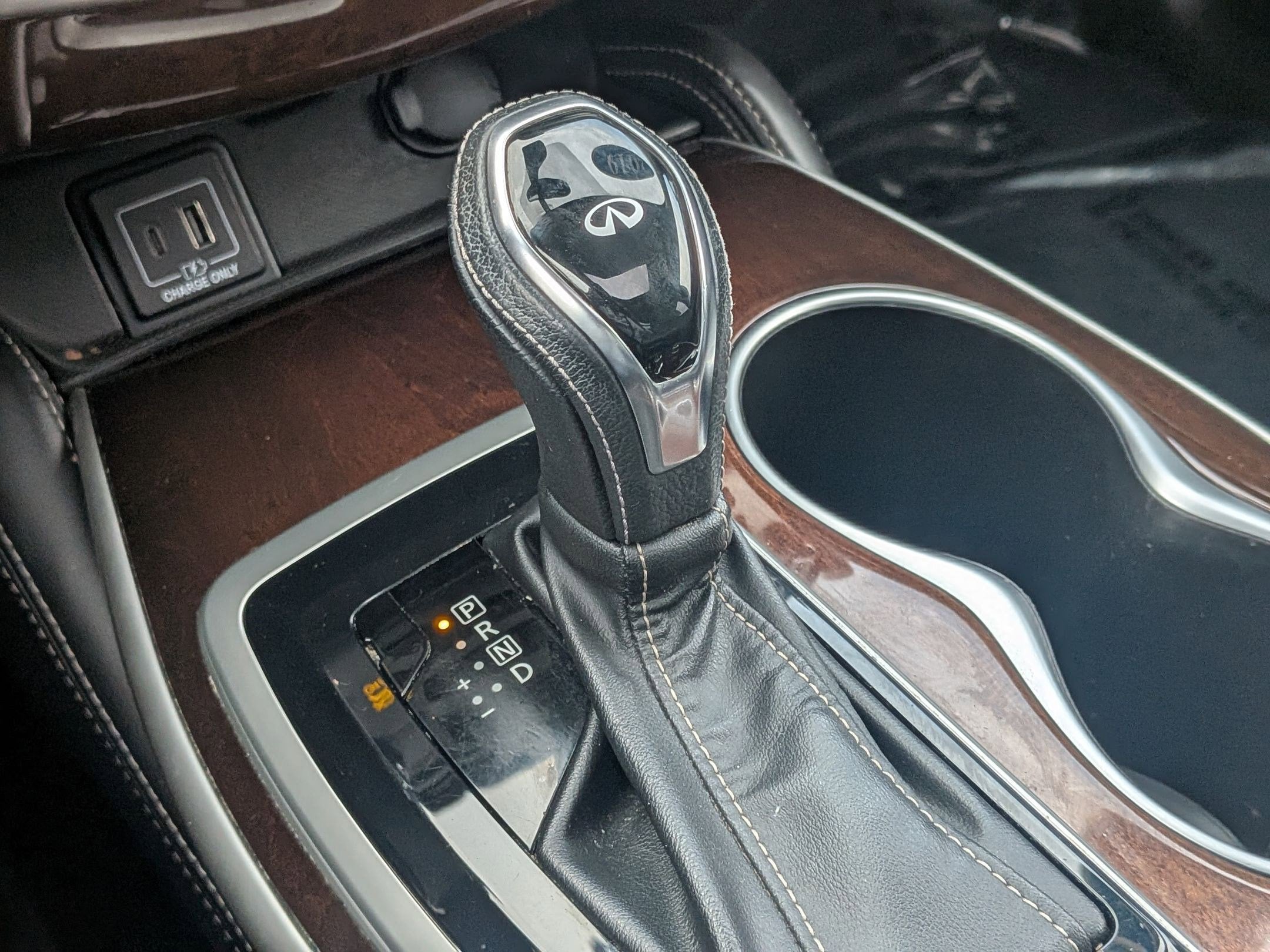 2019 INFINITI QX60 LUXE