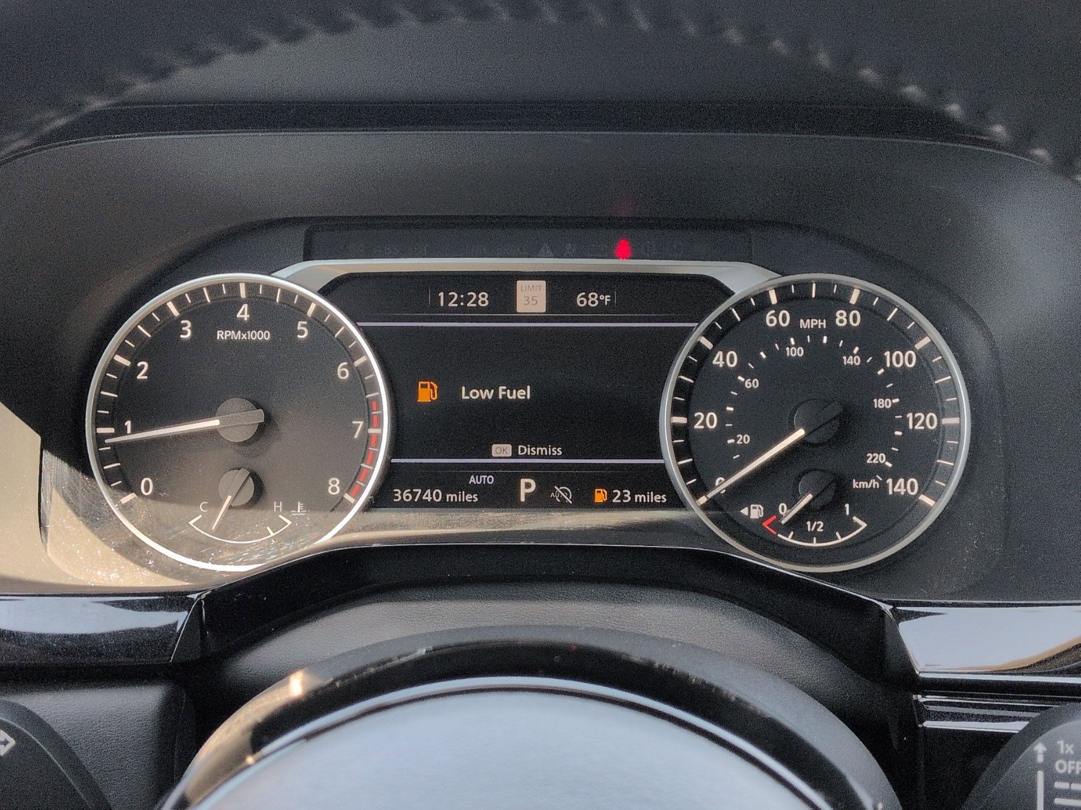 2022 Nissan Pathfinder SL 4WD