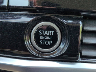 2022 Nissan Pathfinder SL 4WD