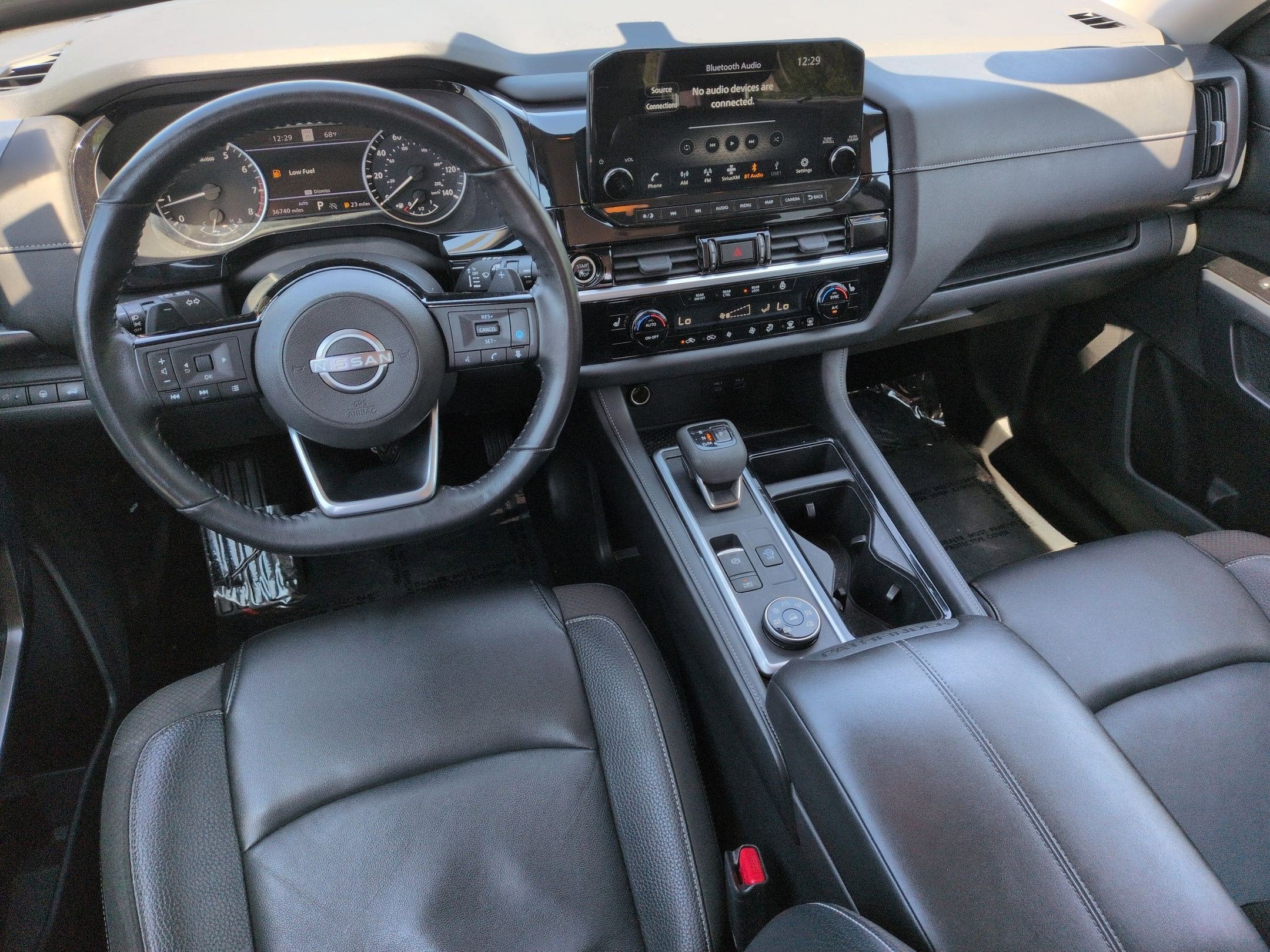 2022 Nissan Pathfinder SL 4WD