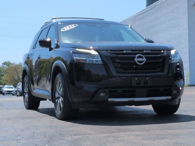2022 Nissan Pathfinder SL 4WD