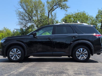2022 Nissan Pathfinder SL 4WD