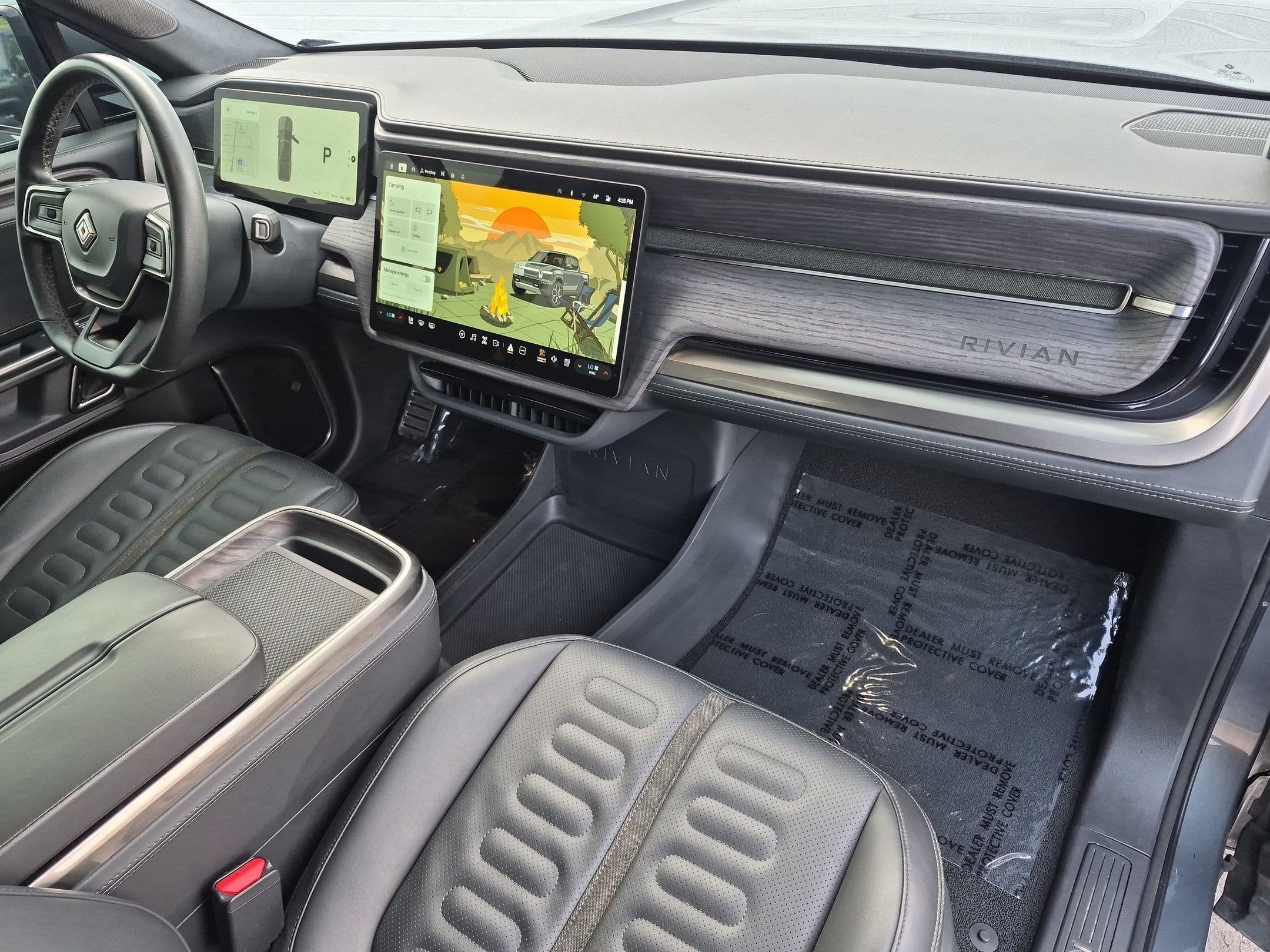 2023 RIVIAN R1T Adventure