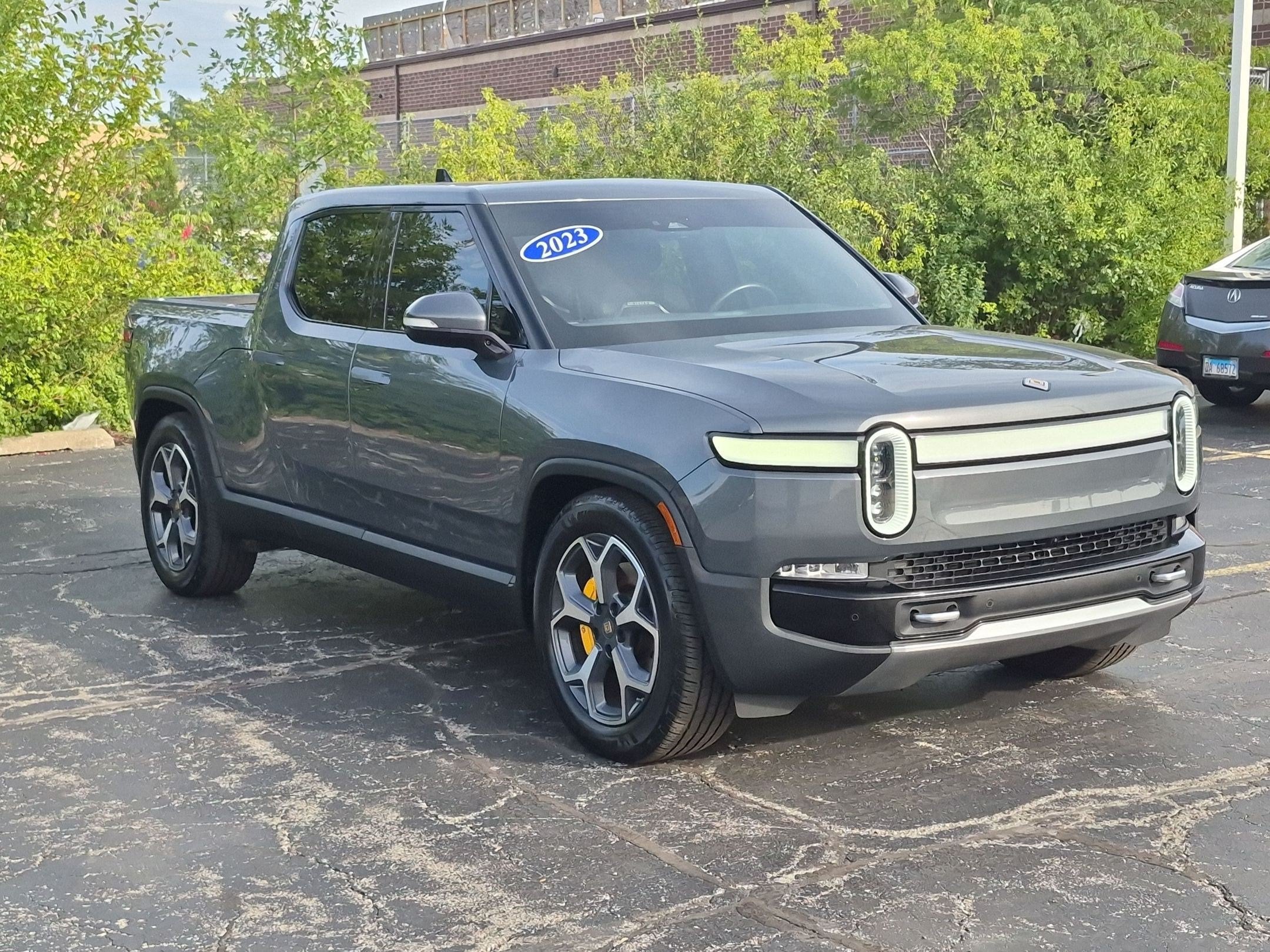 2023 RIVIAN R1T Adventure